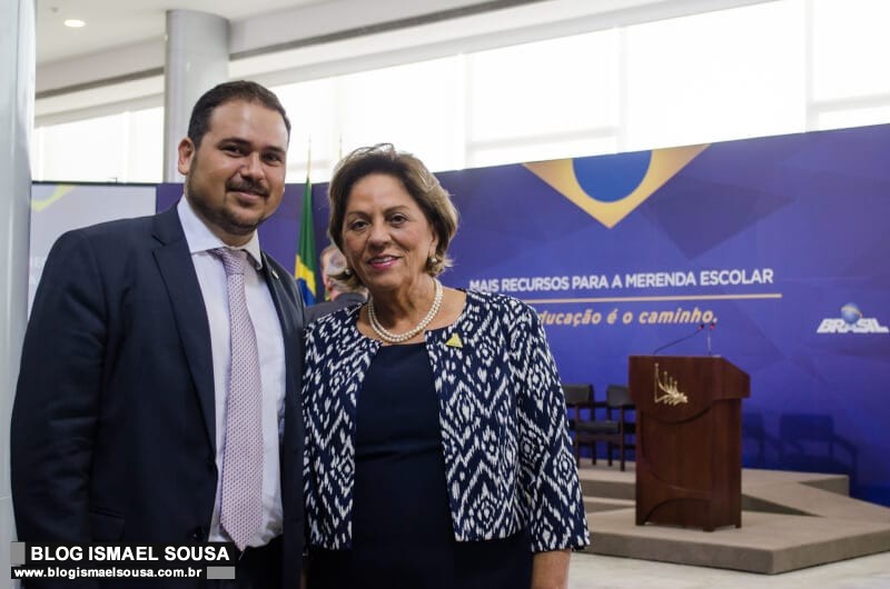 Rosalba deveria fazer o mesmo que o seu sobrinho Beto anda fazendo