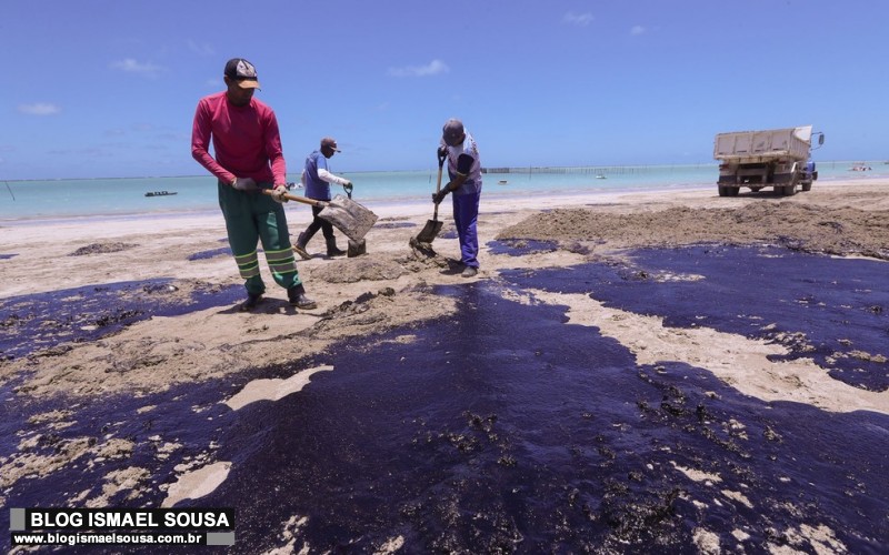 CadÃª os ambientalistas? Ã³leo jÃ¡ atingiu 109 praias do Nordeste