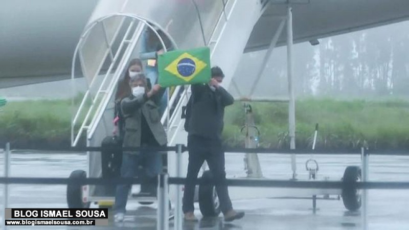 AviÃµes com repatriados da China pousam na Base AÃ©rea de AnÃ¡polis