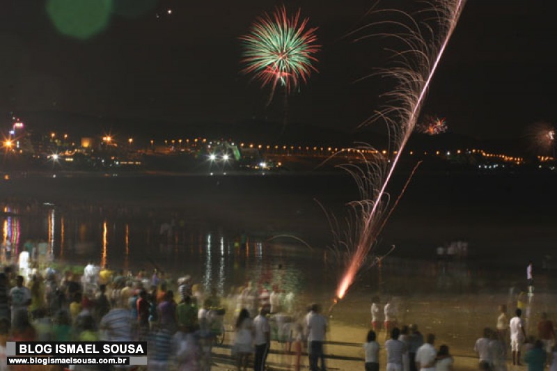 Prefeito transfere local da queima de fogos e causa maior â€œrebuceteioâ€ em Natal