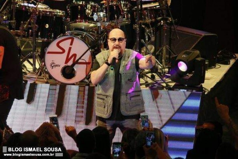 Vocalista da banda Roupa Nova morre vÃ­tima de Covid-19