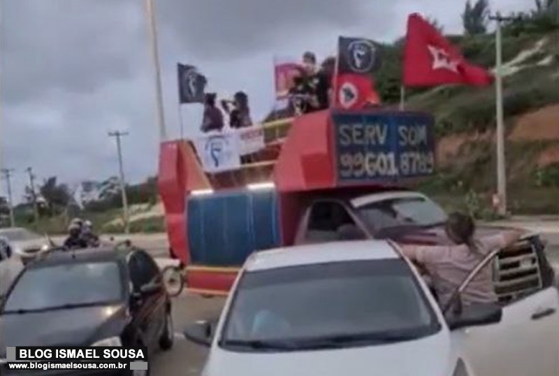Fracasso: Manifestação "Fora Bolsonaro" em Natal reúne um carro de som, duas motos e uma bicicleta