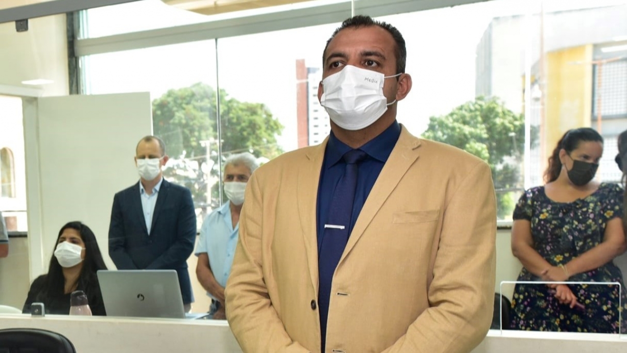 Isaac da Casca anuncia saída do DC para disputar uma cadeira na AL-RN