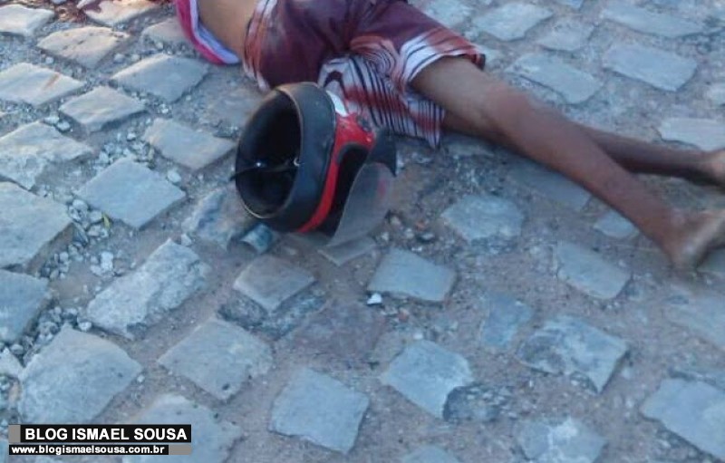 Assaltante Ã© morto e outro preso durante troca de tiros no bairro Nova BetÃ¢nia