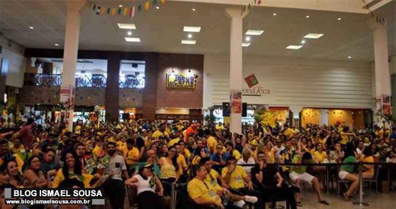 Partage Shopping abre mais cedo para a transmissÃ£o do jogo Brasil e Costa Rica