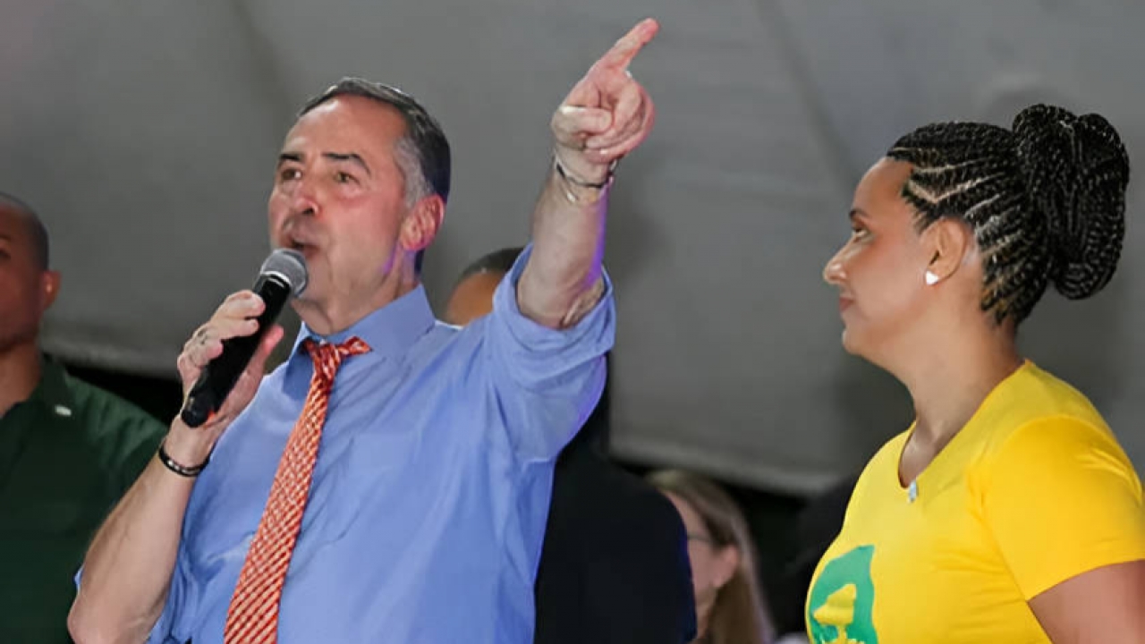 “Nós derrotamos o bolsonarismo”, diz Barroso em evento da UNE