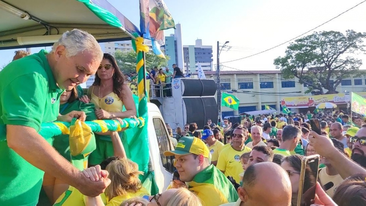 Sete de setembro: General Girão participa de desfile e de ato pela liberdade em Natal