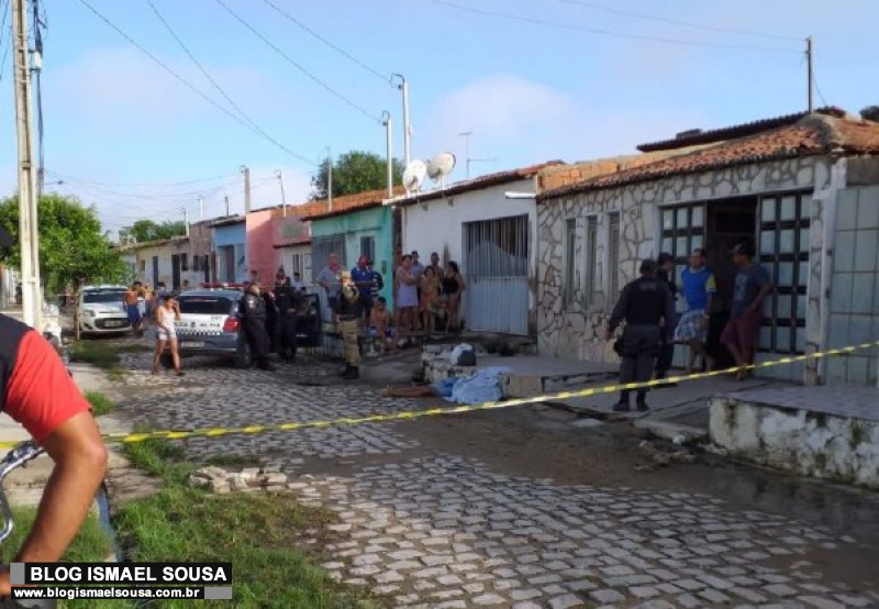 HomicÃ­dio Ã© registrado na manhÃ£ desta terÃ§a-feira em MossorÃ³