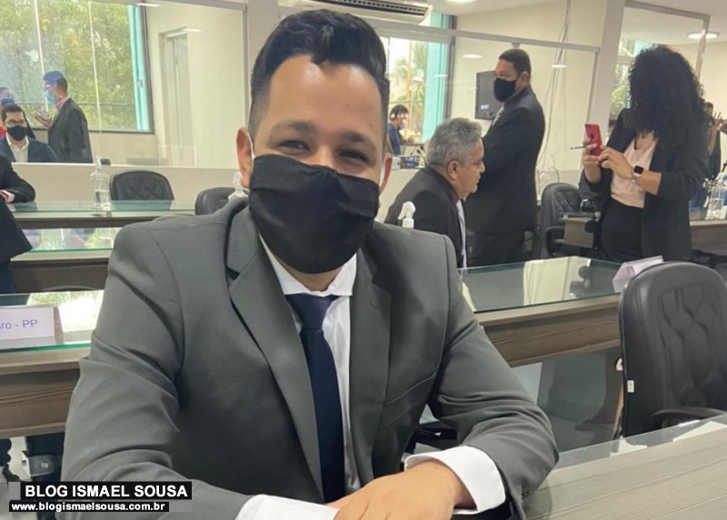 Vereador Lucas das Malhas comemora aprovaÃ§Ã£o das contas de campanha
