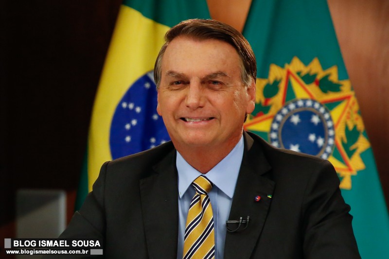 Com obstrução intestinal, Bolsonaro pode passar por cirurgia em SP
