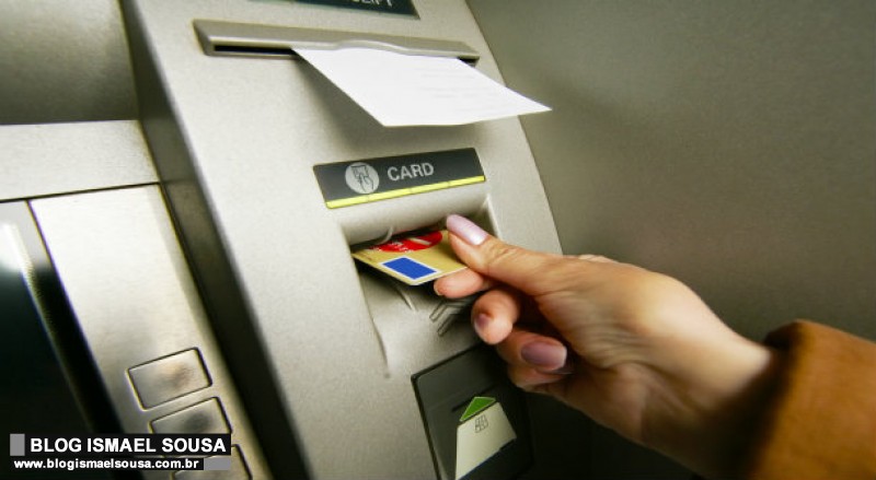 SalÃ¡rios entre R$ 3 mil e R$ 4 mil serÃ£o depositados nesta terÃ§a (19)
