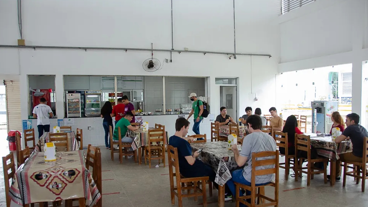 Cantinas da UFERSA passam a oferecer pão com café por R$ 1