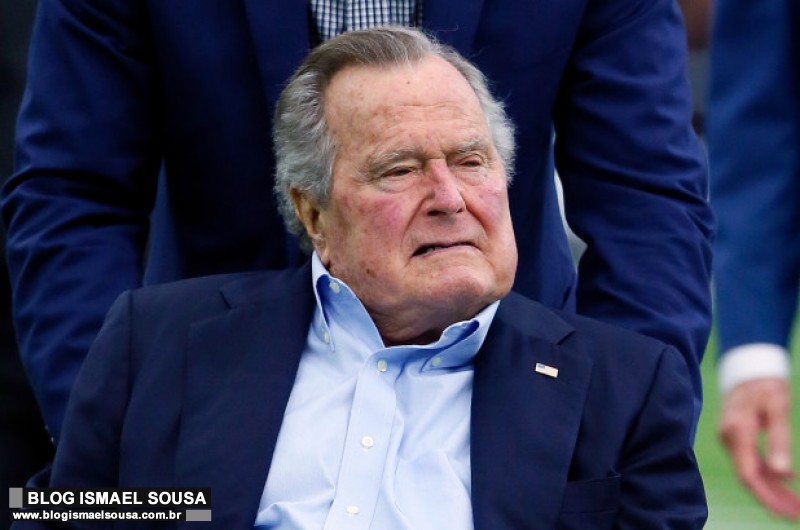 Morre, aos 94 anos, o ex-presidente dos EUA George H.W. Bush