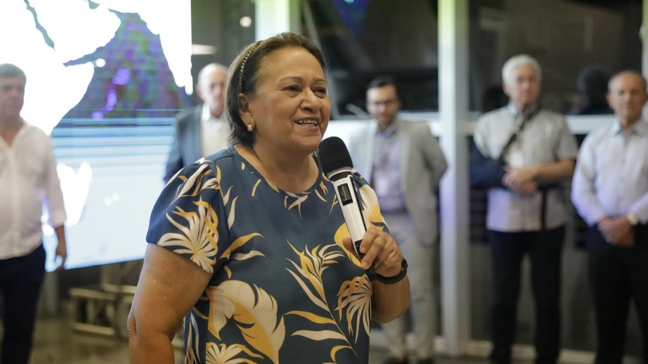 Fátima quer fazer do pagamento do 13º sua ‘grande obra’ de final de ano