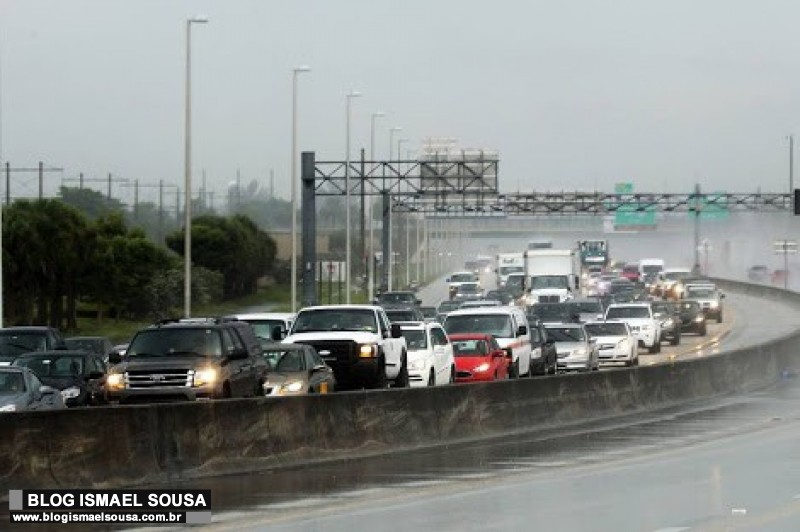 FuraÃ§Ã£o Irma: FotÃ³grafo mossoroense relata desespero por conta de famÃ­lia que mora na Florida