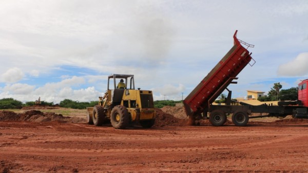 Com emenda de Girão, tem início construção da sede do 12º BPM, em Mossoró
