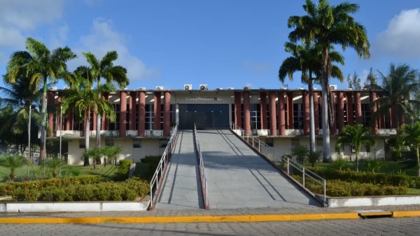 Governo do RN compromete mais da metade de sua receita com pagamento de pessoal
