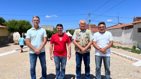 Emendas do General Girão garantem pavimentação de diversas ruas de Parelhas