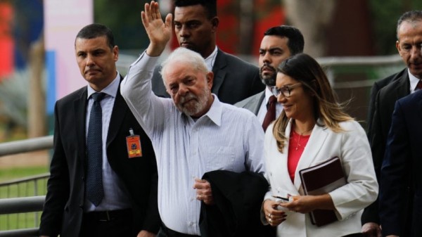 O PT é a decima primeira praga rumo ao Egito