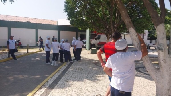 Terceirizados da JMT paralisam atividades em hospitais de Mossoró após novo atraso salarial