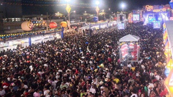 MCJ 2023: Multidão lota Estação das Artes em primeira noite de shows