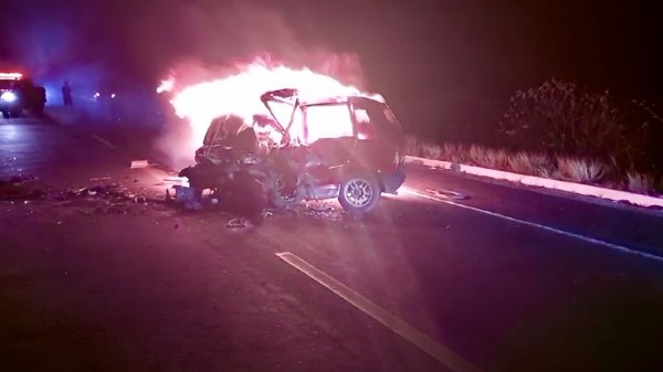 Urgente: Grave acidente com carro incendiado e vítima fatal na BR-304 entre Angicos e Assú