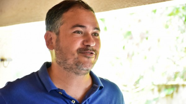 Beto Rosado testa positivo para Covid-19