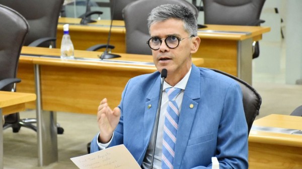 PL do Coronel Azevedo que proíbe o passaporte sanitário é aprovado na ALRN