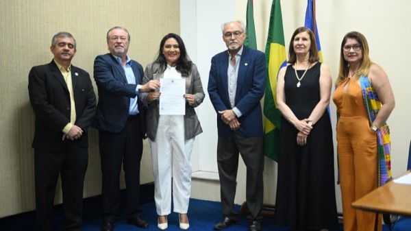 Mossoroense toma posse como professora de Direito na Universidade Federal do Ceará (UFC)