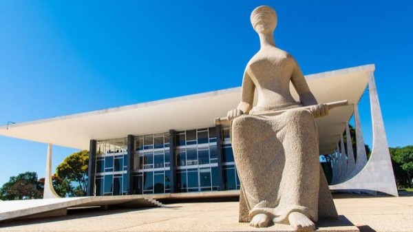 O silêncio ensurdecedor do STF