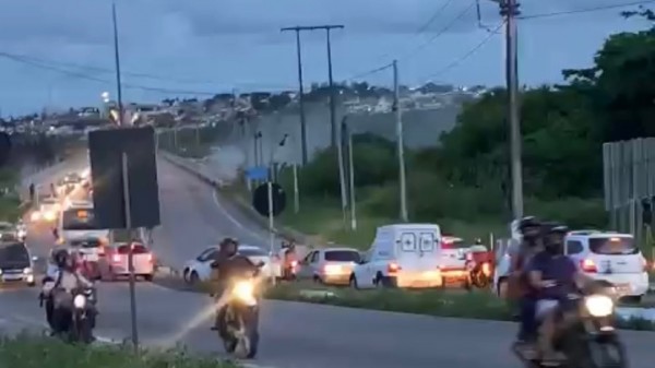 Terrorismo: Criminosos detonam explosivo na Ponte de Igapó, em Natal