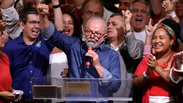 Lula pode tirar R$ 4 bilhões dos trabalhadores para injetar nos sindicatos