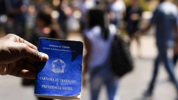 Desemprego cresce no Brasil em 2023