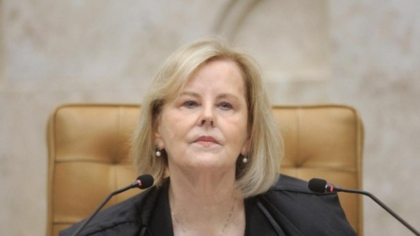 Rosa Weber convoca sessão para referendar decisão de Moraes sobre rodovias