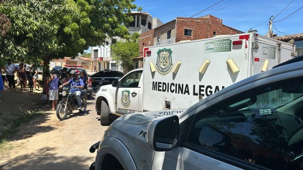 Ex-apenado é morto a tiros em bar no Abolição IV, em Mossoró