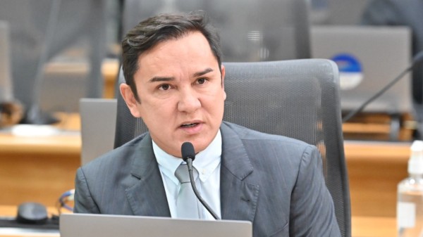 Neilton cobra melhorias na infraestrutura rodoviária do Médio Oeste Potiguar