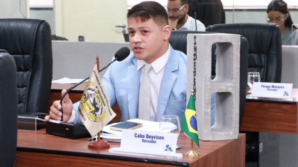 Cabo Deyvison ironiza e leva “bloco independente” ao plenário da Câmara de Mossoró