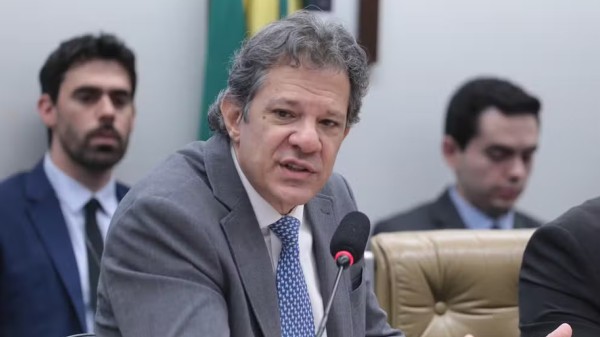 Haddad defende aumento de impostos para fechar a conta