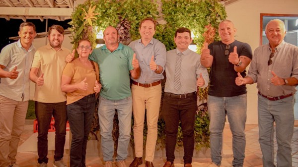 Daniel Marinho realiza reunião de alinhamento com seu grupo político de São José de Mipibu