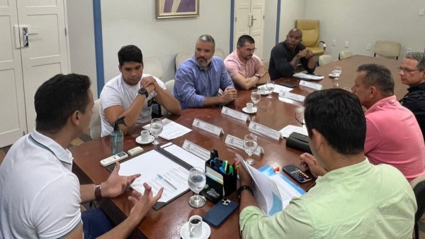 Allyson se reúne com agentes de trânsito e reforça diálogo com servidores