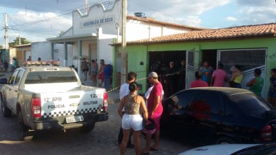 Gesseiro Ã© morto a tiros enquanto trabalhava no Alto de SÃ£o Manoel