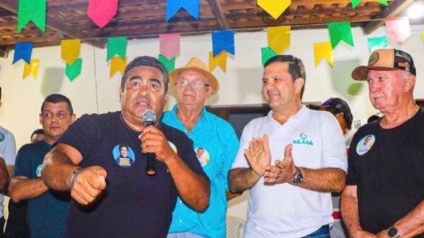 Grupo político recebe deputado Galeno Torquato e reforça apoio em Pedro Velho