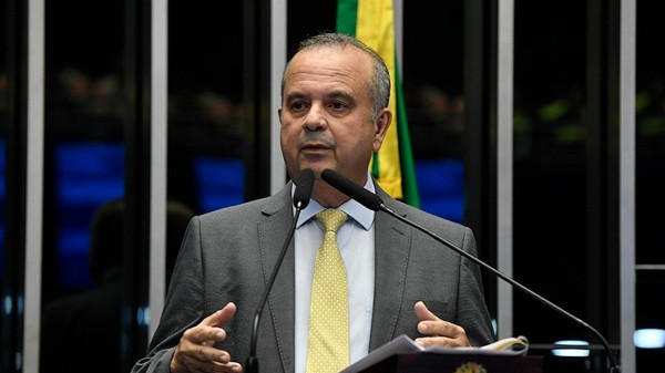 Decisão de Gilmar cria blindagem incompatível com o Estado de Direito, diz Rogério Marinho
