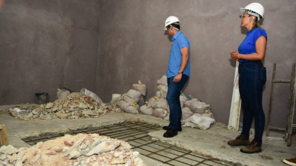 Allyson visita obras do PAM e assegura instalação de tomógrafo na unidade