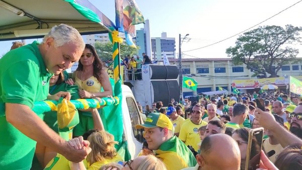 Sete de setembro: General Girão participa de desfile e de ato pela liberdade em Natal