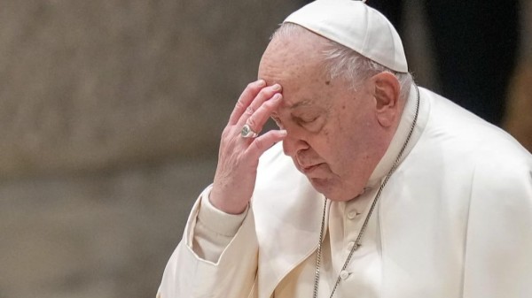Papa Francisco morre aos 88 anos