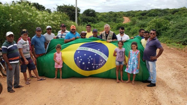 General Girão visita e anuncia mais recursos para o P.A Maísa, em Mossoró