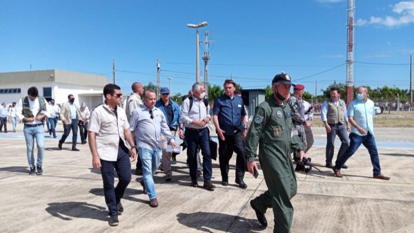 Bolsonaro chega ao Aeroporto de Mossoró por volta das 15h30 do dia 09