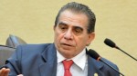 Ex-deputado Raimundo Fernandes é internado em UTI após cair de escada