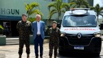 General Girão entrega duas ambulâncias ao Hospital da Guarnição de Natal